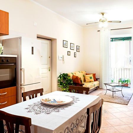 Appartement Doris House Sorrente Extérieur photo