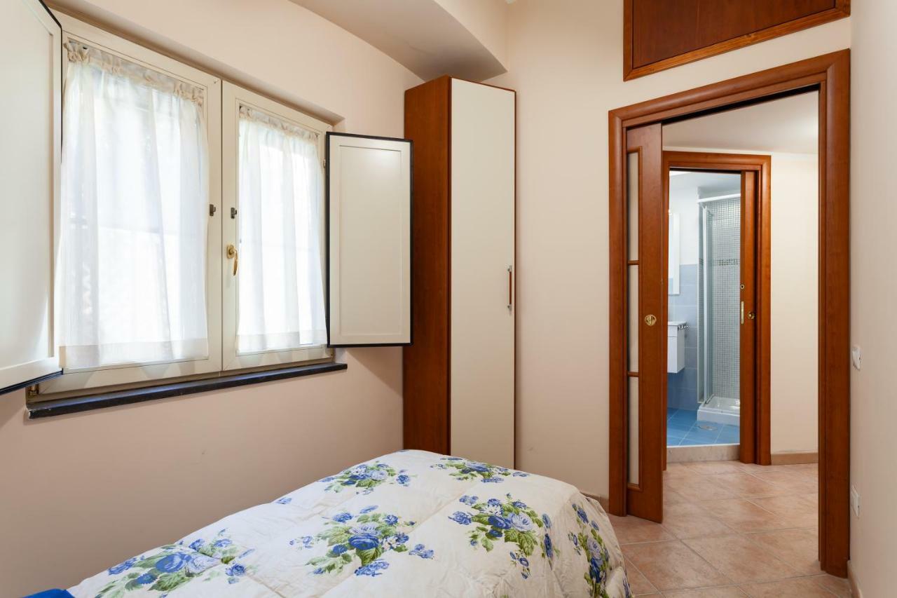 Appartement Doris House Sorrente Extérieur photo