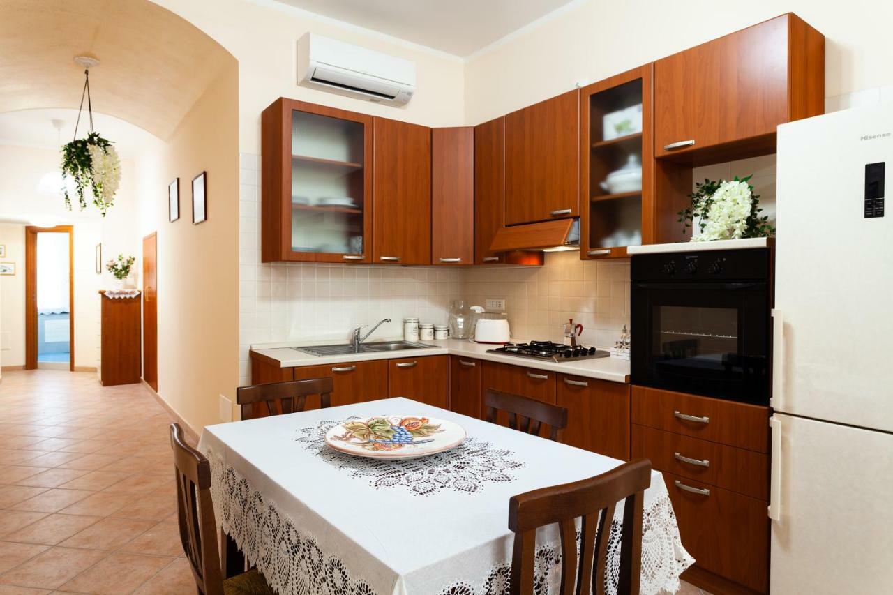 Appartement Doris House Sorrente Extérieur photo