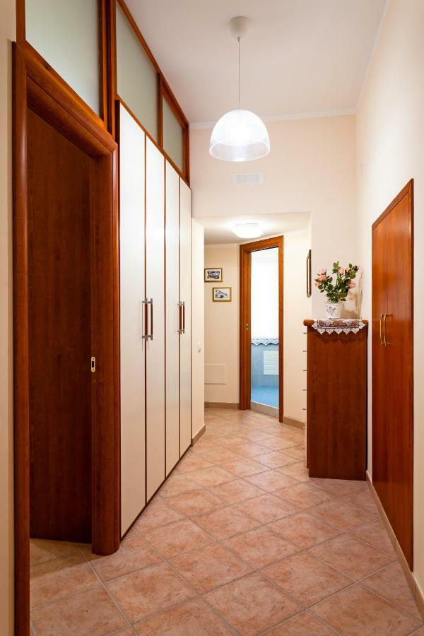 Appartement Doris House Sorrente Extérieur photo
