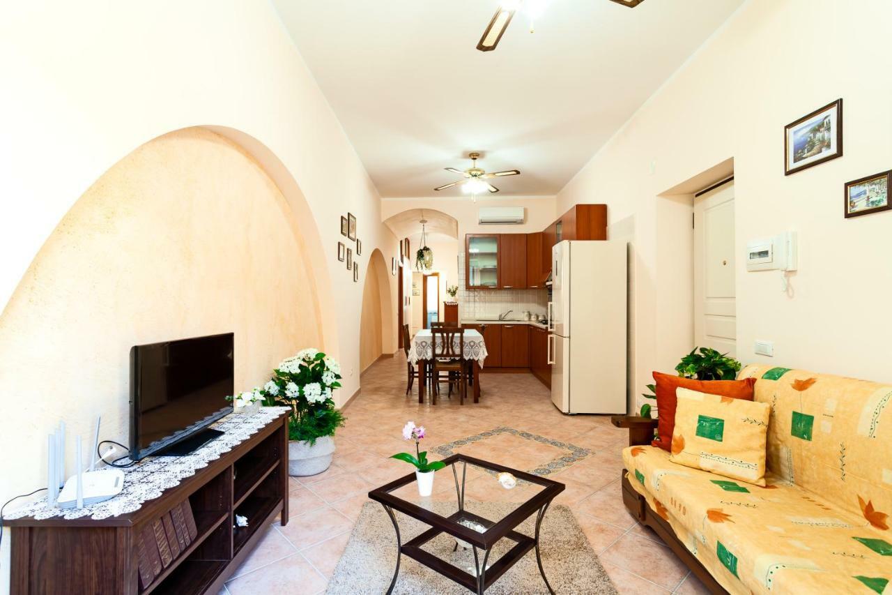 Appartement Doris House Sorrente Extérieur photo